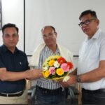 सूचना विभाग के सहायक निदेशक ललिता प्रसाद भट्ट सेवानिवृत्त, भावभीनी विदाई दी गई