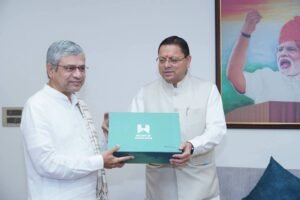 रेल परियोजनाओं को लेकर दिल्ली में अहम बैठक, मुख्यमंत्री धामी ने केंद्रीय रेल मंत्री से मांगा सहयोग