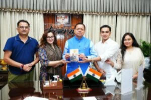 मुख्यमंत्री धामी ने ‘Maverick Jaspal: The Man Who Changed Indian Shooting’ पुस्तक का विमोचन किया